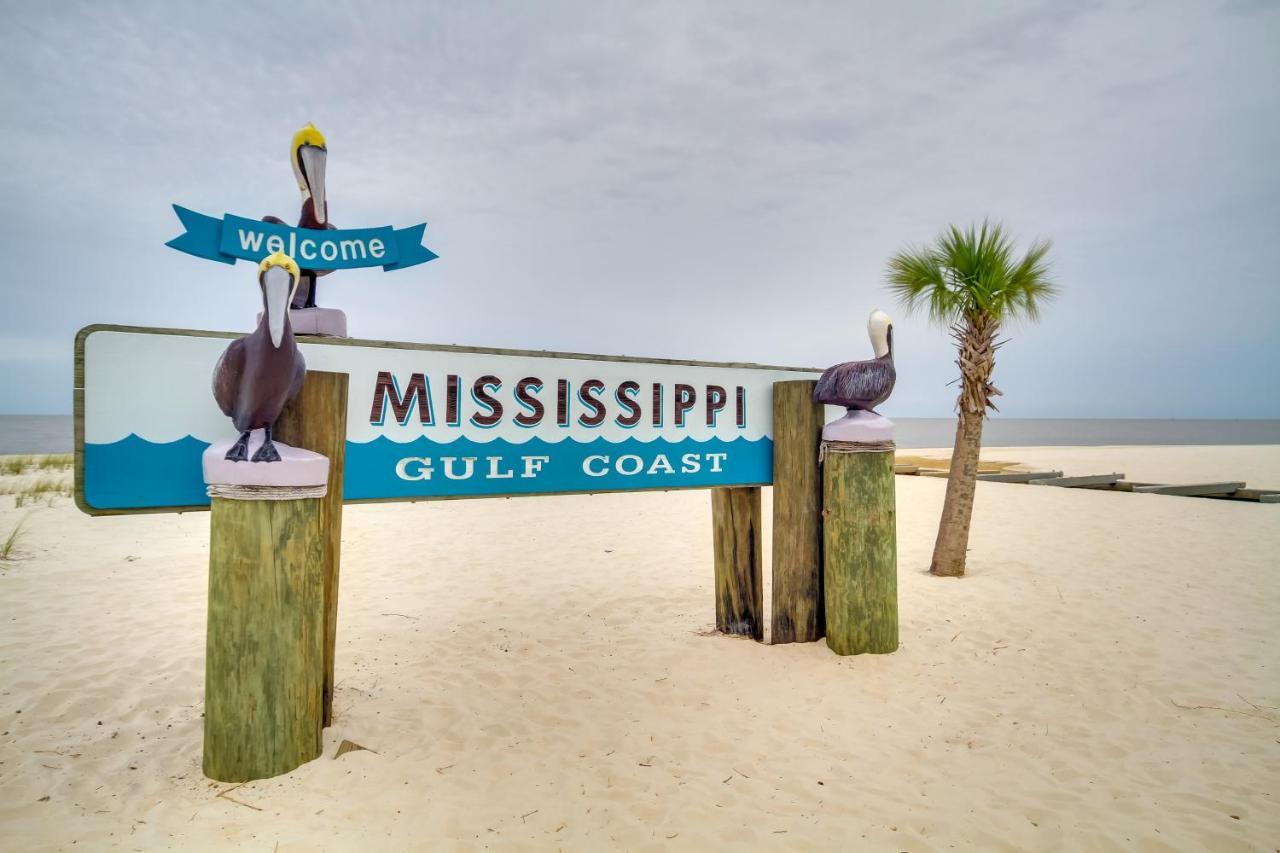 Gulfport Retreat With Pool Access 4 Mi To Aquarium Βίλα Εξωτερικό φωτογραφία