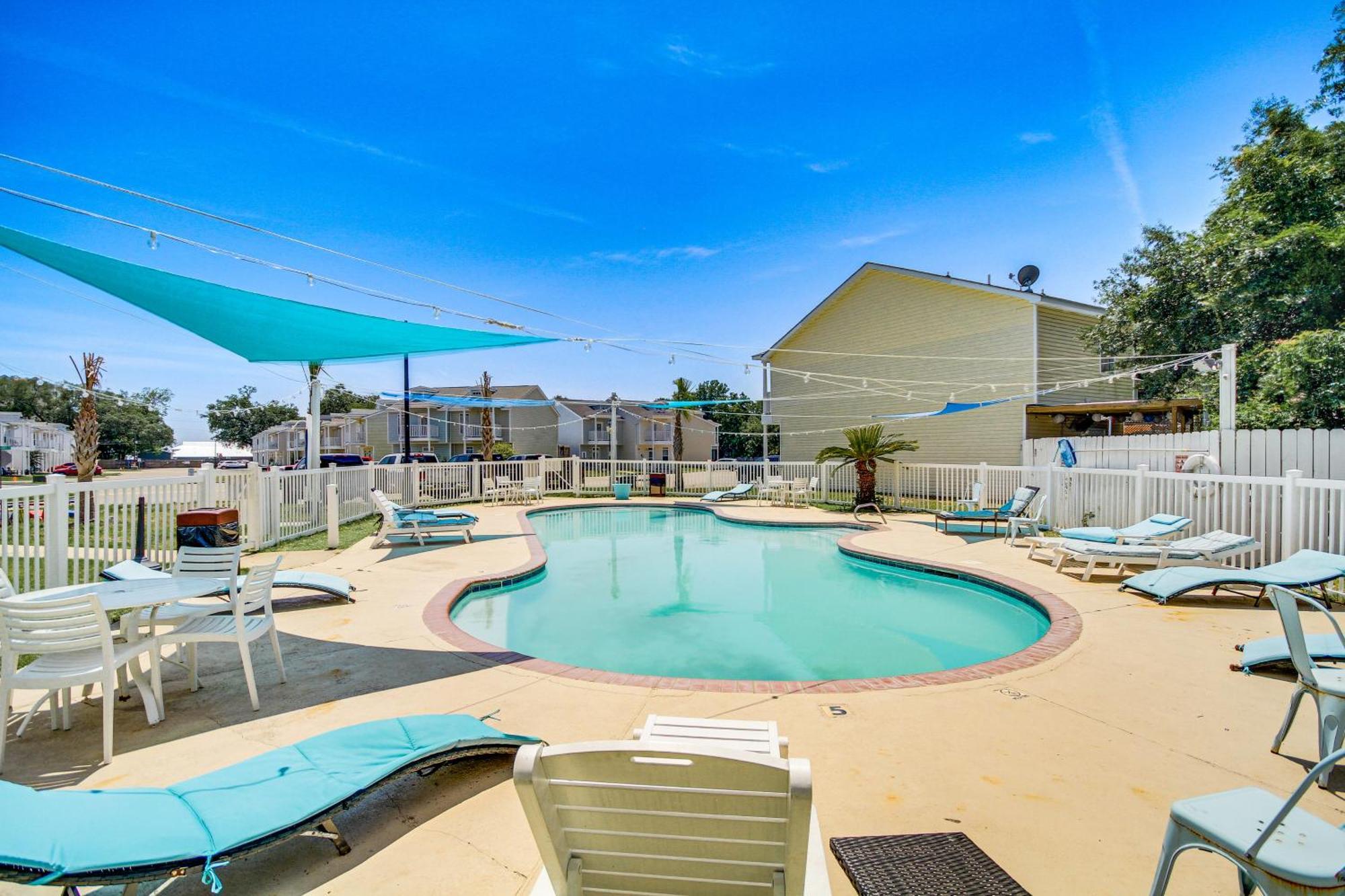 Gulfport Retreat With Pool Access 4 Mi To Aquarium Βίλα Εξωτερικό φωτογραφία